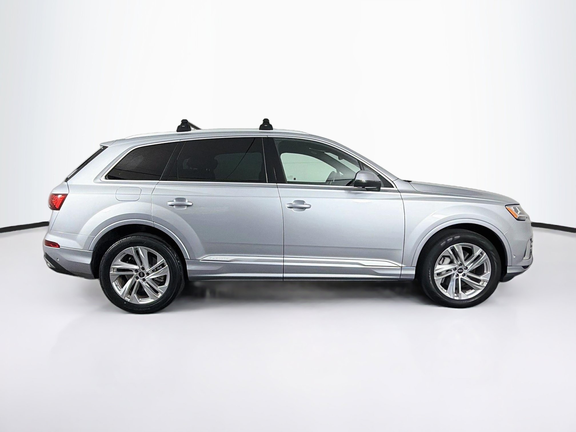 Used 2022 Audi Q7 2.0T Premium Plus w/ Premium Plus Package AWD/4WD image 10
