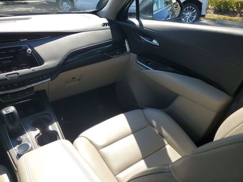 Used 2019 Cadillac XT4 Premium Luxury w/ Driver Awareness Package image 19