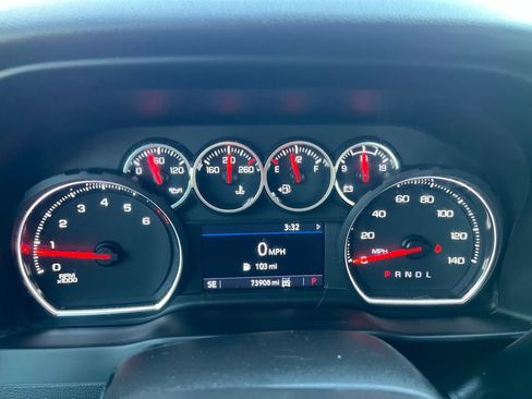 Used 2022 Chevrolet Silverado 2500 LT w/ Convenience Package image 31