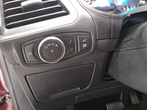 Used 2022 Ford Edge SEL w/ Convenience Package image 18