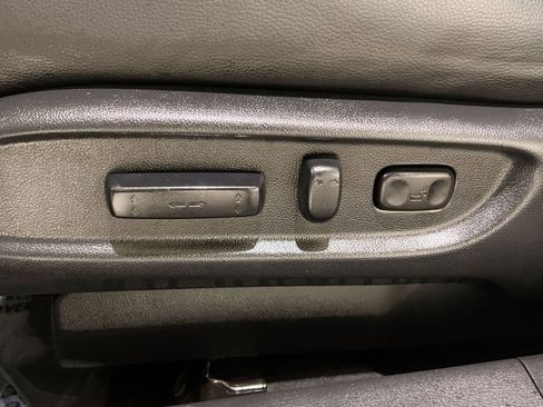 Used 2017 Honda Accord Sport image 23