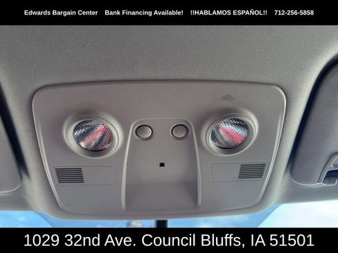 Used 2016 Chevrolet Traverse LT w/ Traveler's Package image 27