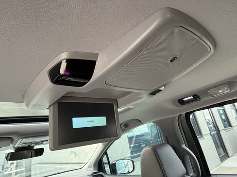 Used 2023 Honda Odyssey Touring image 17