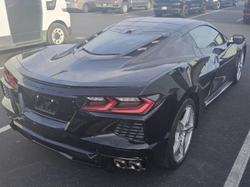 Used 2025 Chevrolet Corvette Stingray Preferred Cpe w/ 2LT RWD image 6