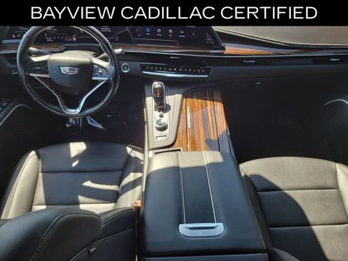Certified 2023 Cadillac Escalade ESV Luxury AWD/4WD image 20