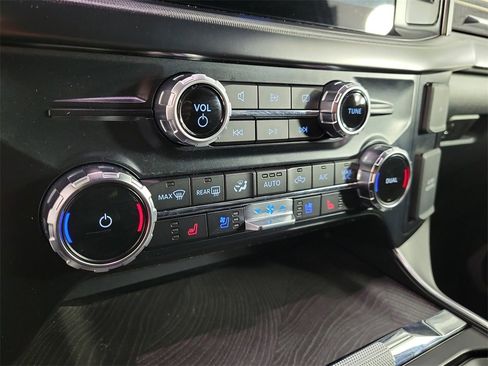 Used 2023 Ford F150 Platinum w/ Equipment Group 701A High image 27