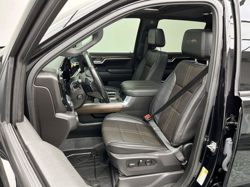 Certified 2024 Chevrolet Silverado 1500 High Country w/ High Country Premium Package AWD/4WD image 11