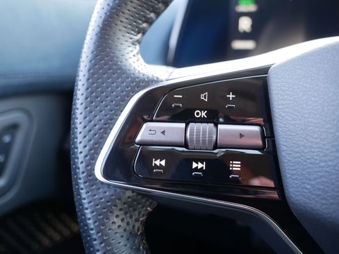 Certified 2023 Nissan Ariya image 28