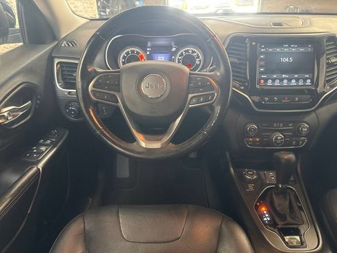 Used 2021 Jeep Cherokee Limited AWD/4WD image 14