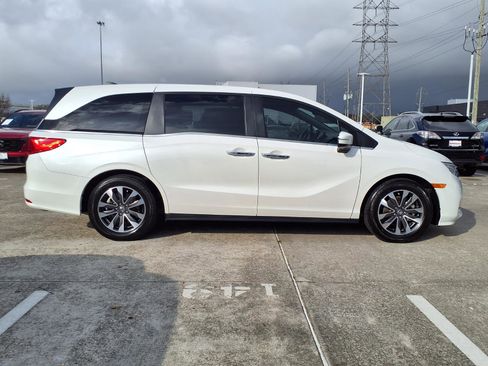 Certified 2023 Honda Odyssey EX-L image 25