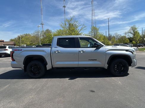 New 2026 Toyota Tundra Limited AWD/4WD image 8