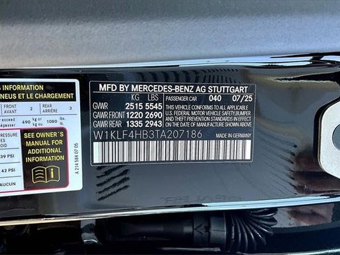 New 2026 Mercedes-Benz E 350 4MATIC Sedan image 16