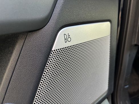 Used 2023 Ford F150 Lightning Lariat AWD/4WD image 13