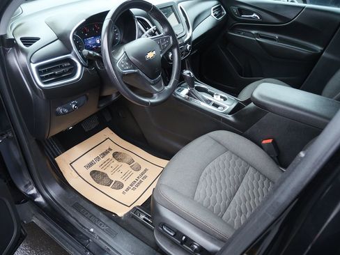 Used 2019 Chevrolet Equinox LT image 9