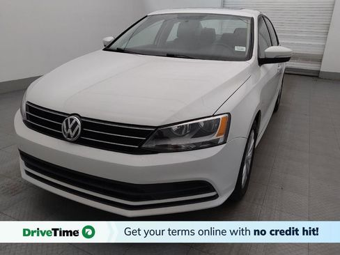 Used 2015 Volkswagen Jetta SE FWD image 1