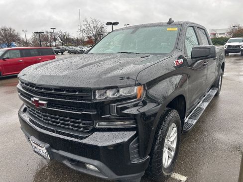 Used 2021 Chevrolet Silverado 1500 RST w/ Diesel Off-Road Package image 3