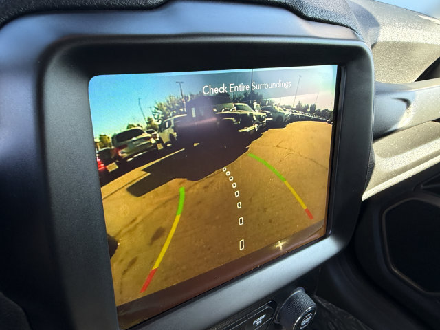 Used 2023 Jeep Renegade Latitude AWD/4WD image 22