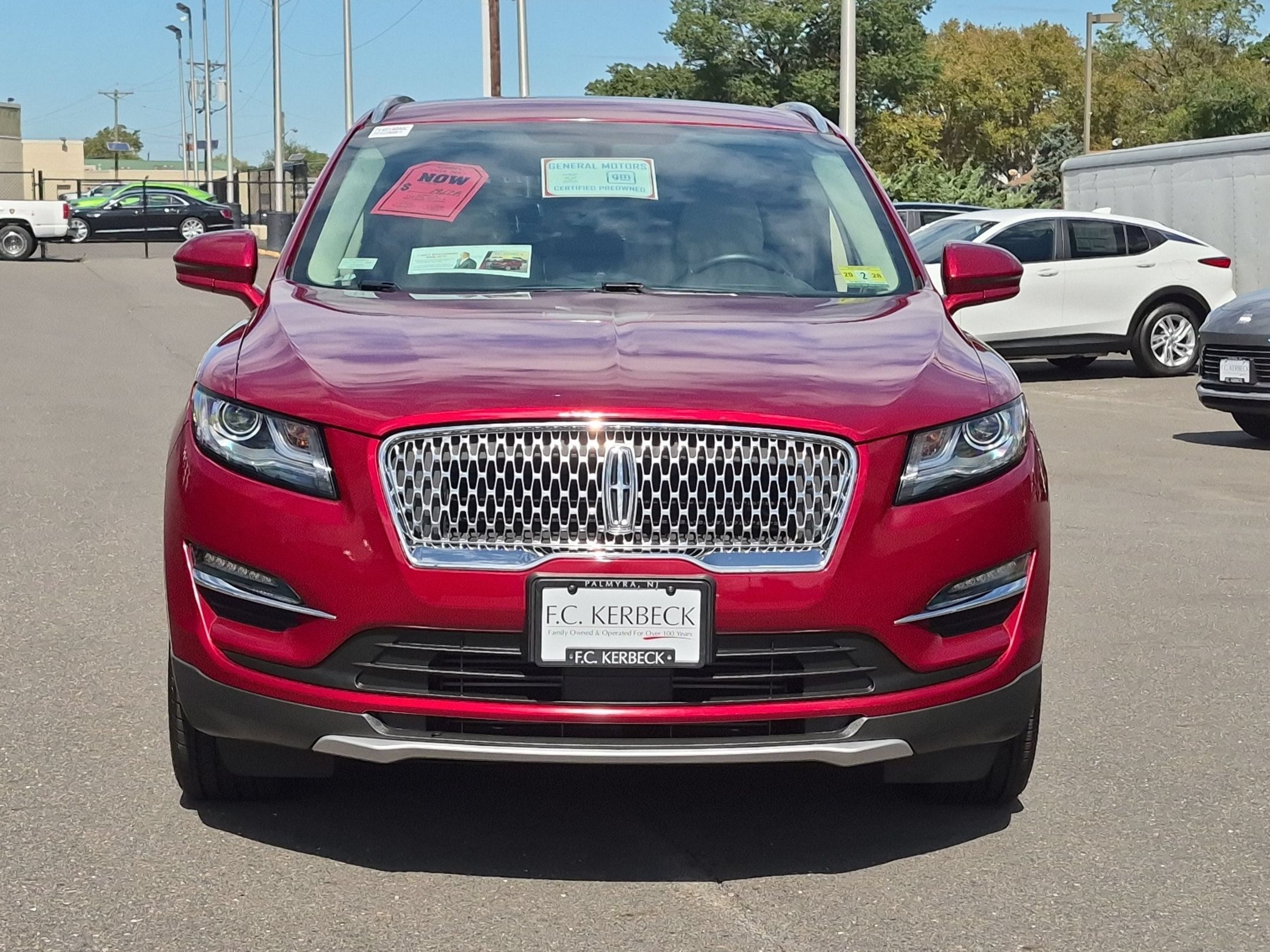 Used 2019 Lincoln MKC Select w/ Select Plus Package AWD/4WD image 3