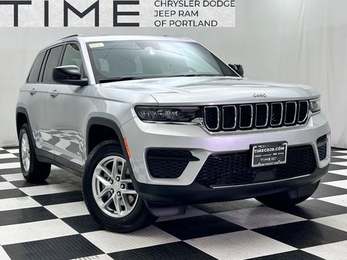 New 2025 Jeep Grand Cherokee Laredo X image 1