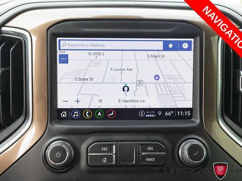 Used 2022 Chevrolet Silverado 2500 High Country w/ Z71 Off-Road Package AWD/4WD image 11