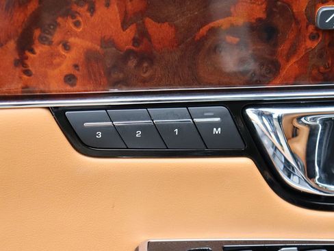 Used 2016 Jaguar XJ L Supercharged image 49