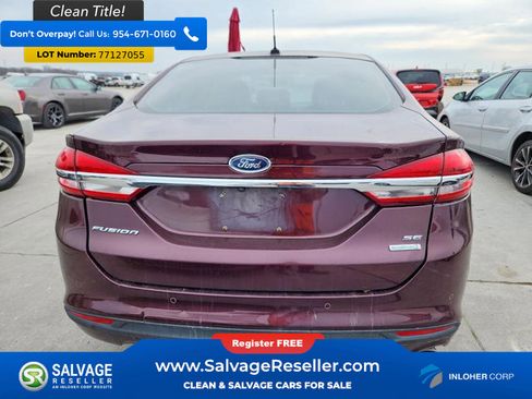 Used 2017 Ford Fusion SE w/ Fusion SE Technology Package image 8