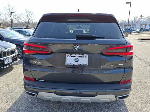 Used 2023 BMW X5 xDrive40i w/ Premium Package image 5