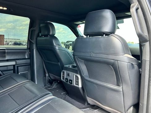 Used 2017 Ford F150 Raptor w/ Equipment Group 802A Luxury AWD/4WD image 17