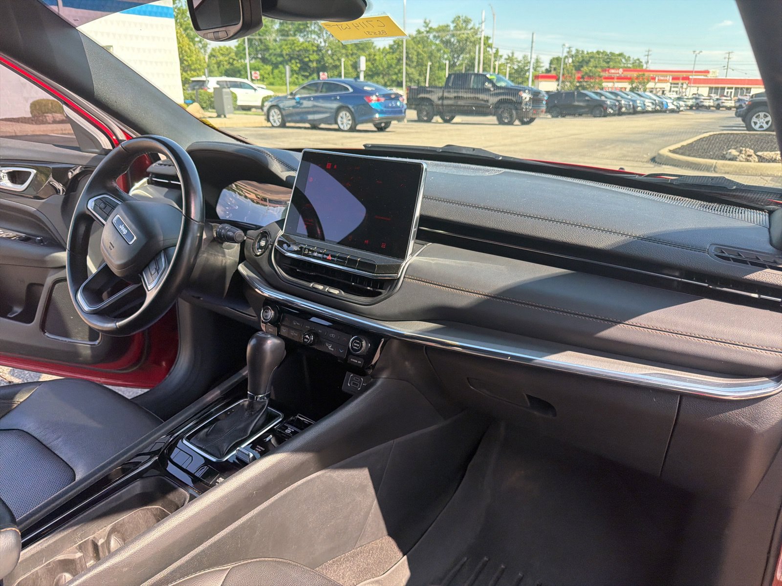 Used 2022 Jeep Compass Limited AWD/4WD image 28