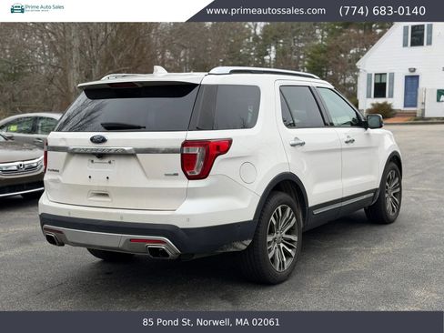 Used 2017 Ford Explorer Platinum AWD/4WD image 8