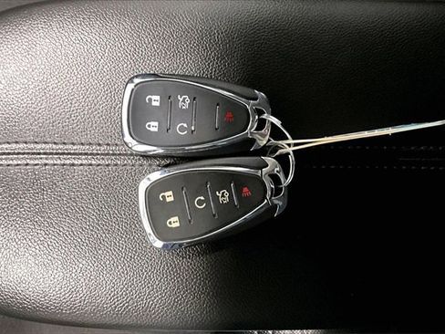 Used 2024 Chevrolet Malibu LT image 33