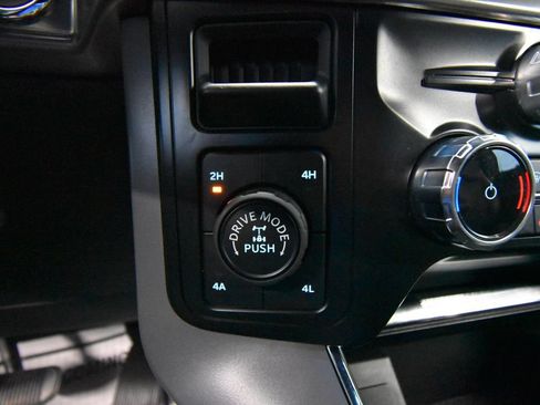 Used 2024 Ford F150 Lariat AWD/4WD image 19