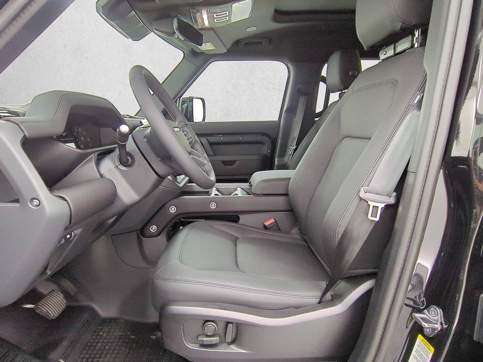 New 2026 Land Rover Defender 110 S AWD/4WD image 4