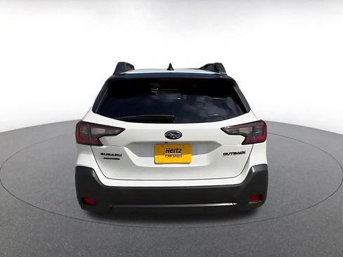 Used 2024 Subaru Outback Onyx Edition AWD/4WD image 12