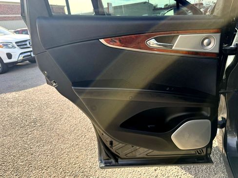 Used 2019 Lincoln Nautilus Reserve w/ Ultimate Package image 17