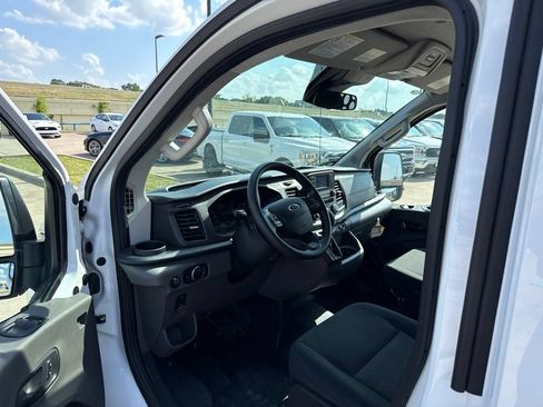 Used 2025 Ford Transit 250 Low Roof w/ Exterior Upgrade Package RWD image 19