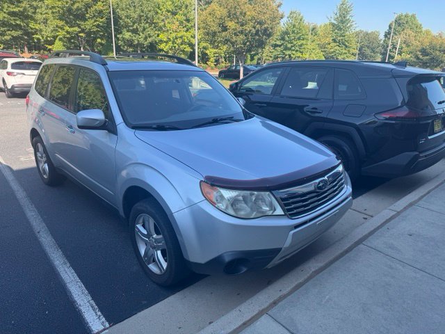 Used 2010 Subaru Forester 2.5X Premium w/ Popular Equipment Group 5B AWD/4WD image 1