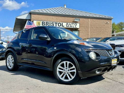 Used 2013 Nissan Juke SL image 1