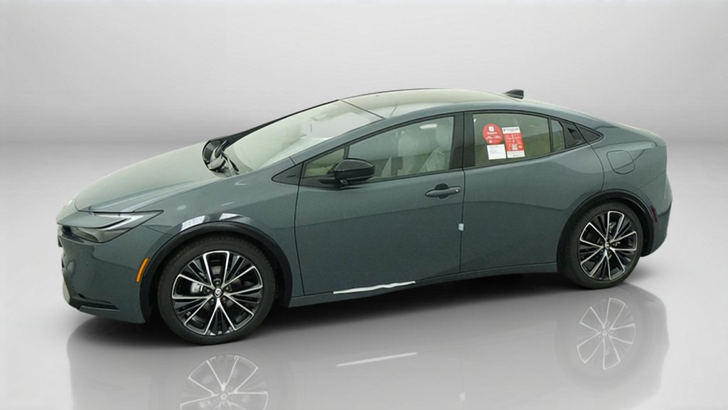 New 2027 Toyota Prius Limited w/ Limited Premium Package FWD image 31