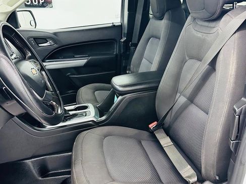 Used 2020 Chevrolet Colorado LT w/ Safety Package image 5