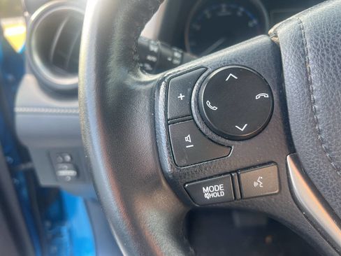 Used 2018 Toyota RAV4 XLE image 22