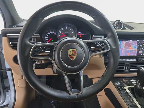 Used 2021 Porsche Macan S AWD/4WD image 19