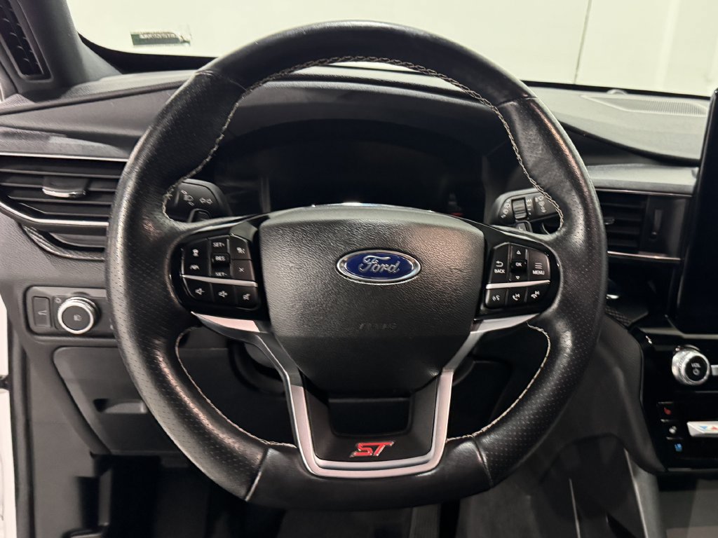 Used 2022 Ford Explorer ST w/ Equipment Group 401A AWD/4WD image 4
