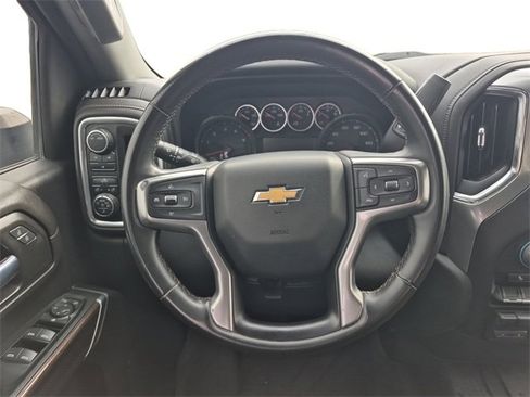 Used 2023 Chevrolet Silverado 2500 LT image 12
