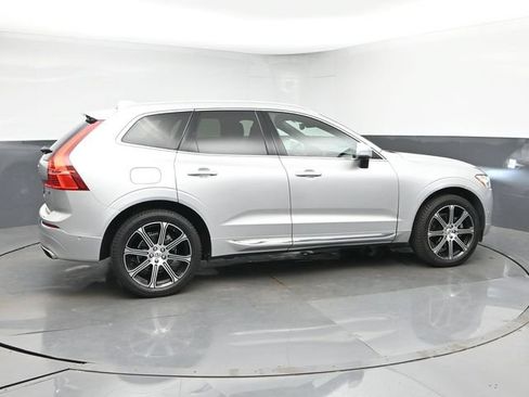 Used 2019 Volvo XC60 T5 Inscription w/ Protection Package Premier AWD/4WD image 9