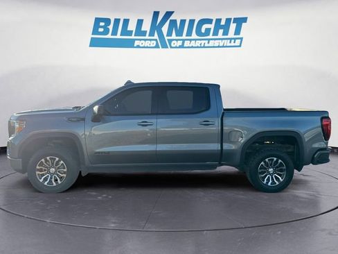 Used 2022 GMC Sierra 1500 AT4 w/ AT4 Premium Package image 2