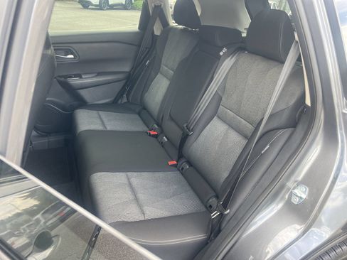 Certified 2025 Nissan Rogue SV AWD/4WD image 17