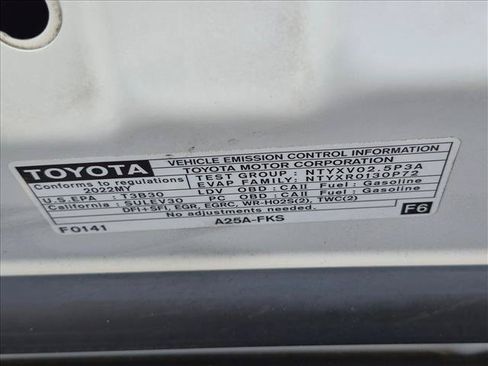 Used 2022 Toyota Camry XSE FWD image 21