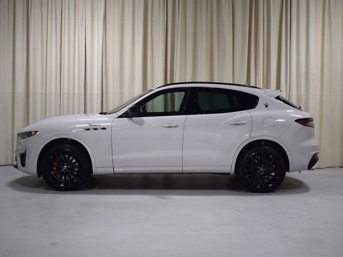 Certified 2022 Maserati Levante Modena image 5
