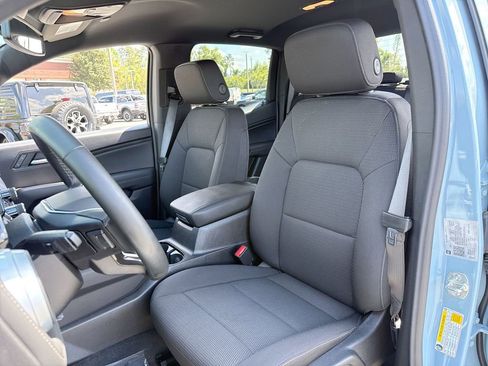 Used 2025 Chevrolet Colorado LT w/ Advanced Trailering Package RWD image 11